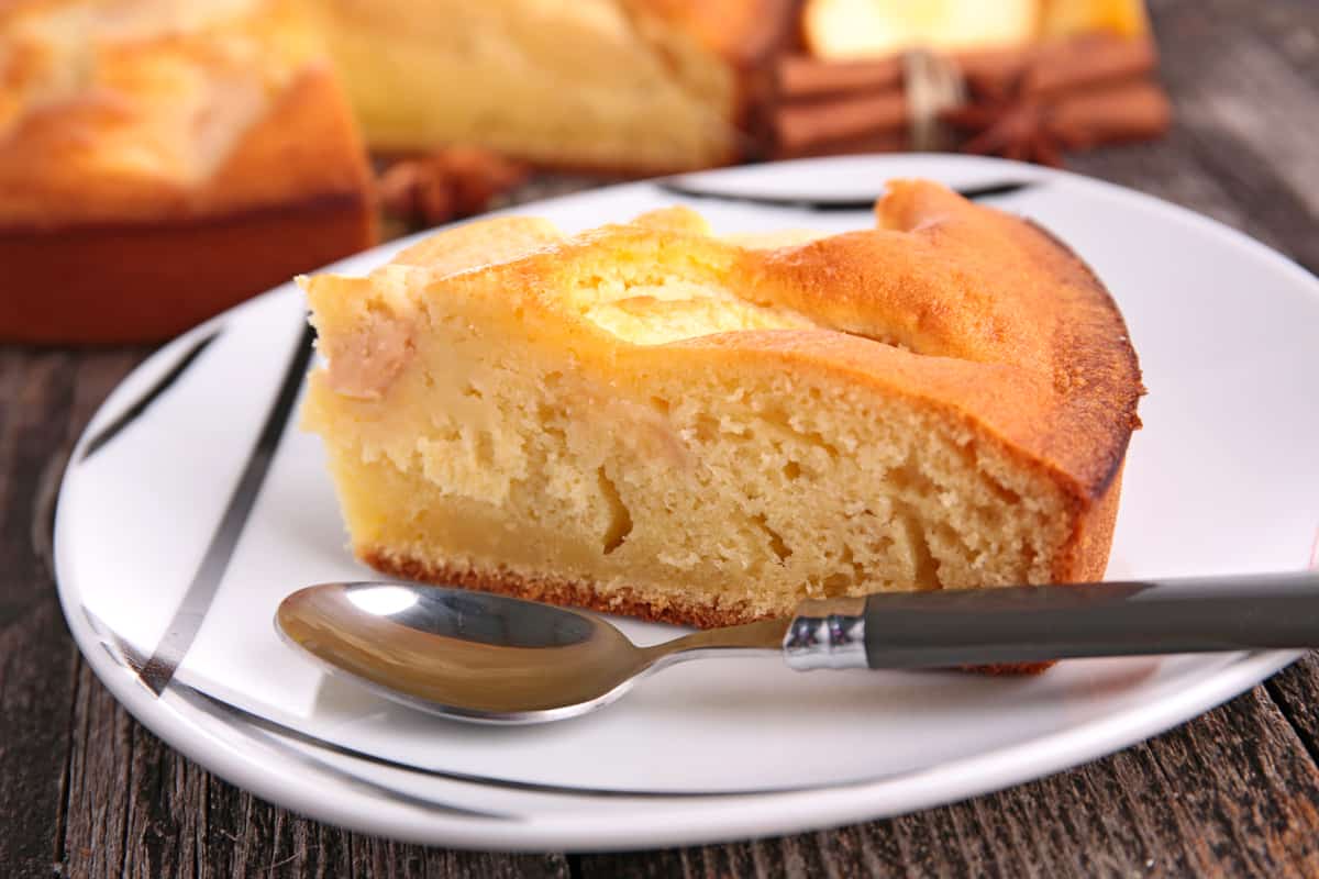 german apple cake recipe apfelkuchen rezept traditional authentic classic moist butter