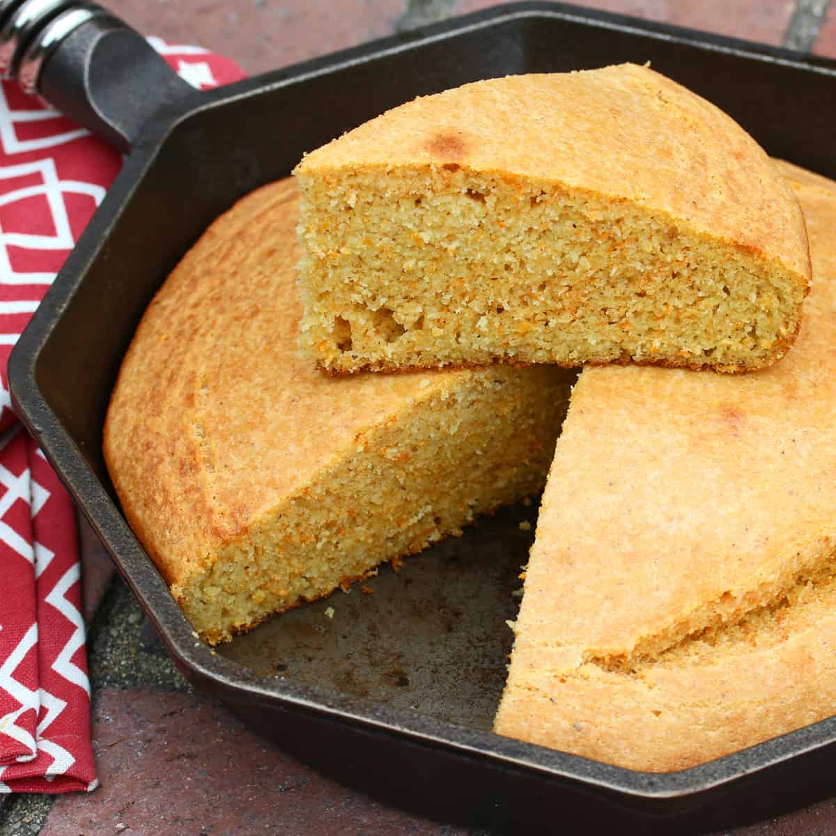 skillet cornbread recipe 100% corn gluten free moist sour cream
