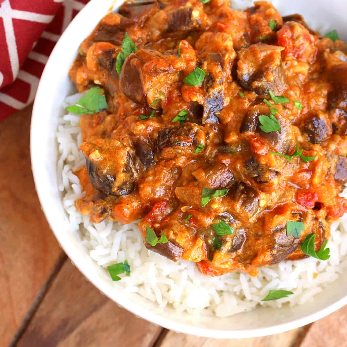 eggplant curry recipe brinjal south Indian coconut milk aubergine