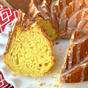 limoncello cake recipe lemon liqueur Italian Amalfi Coast Italy dessert Bundt muffins layer