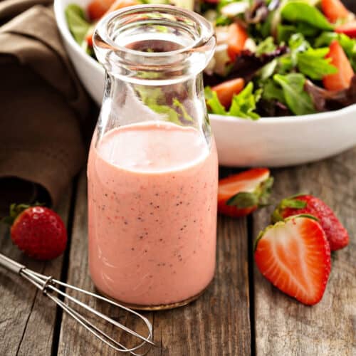 old fashioned strawberry salad with poppyseed dressing Strawberry Salad with Poppy Seed Dressing Recipe with Bacon!
