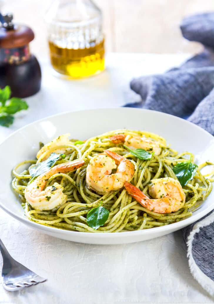 shrimp pesto pasta recipe best easy fast Italian seafood