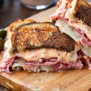 reuben sandwich recipe best classic old fashioned russian dressing thousand island corned beef sauerkraut swiss cheese