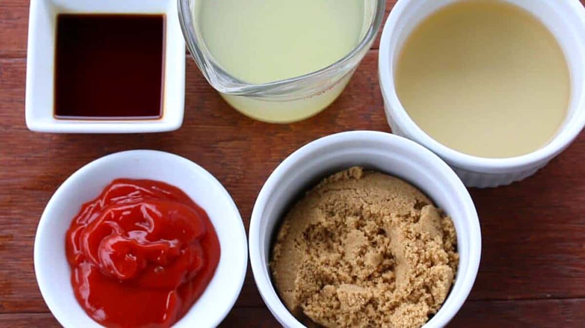 sweet and sour sauce ingredients