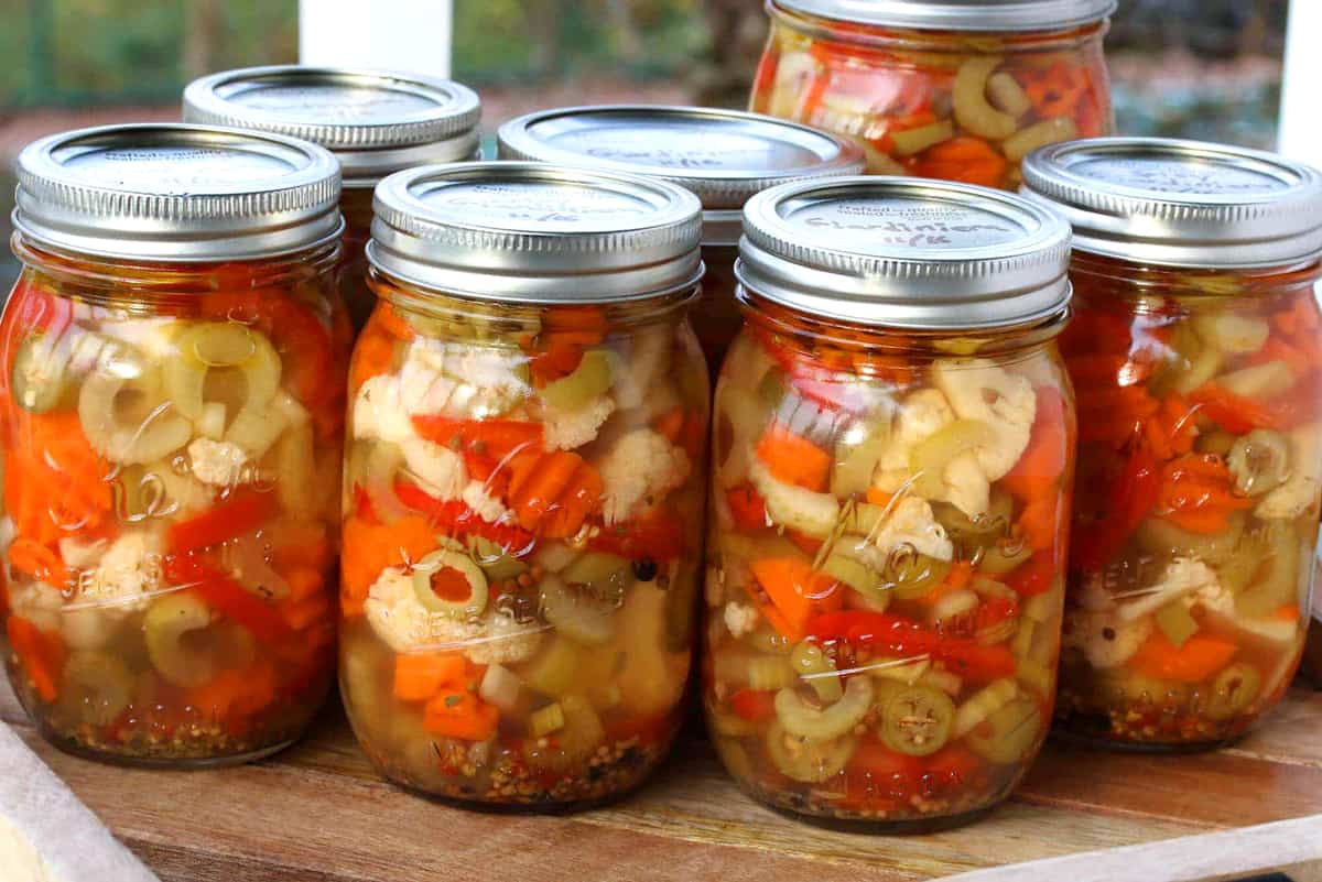 giardiniera recipe best authentic traditional chicago italian sandwiches muffuletta new orleans pickled vegetables canning