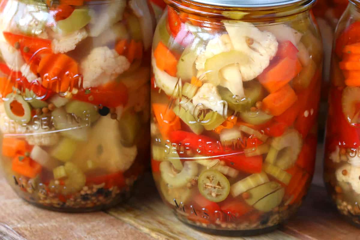 giardiniera recipe best authentic traditional chicago italian sandwiches muffuletta new orleans pickled vegetables canning