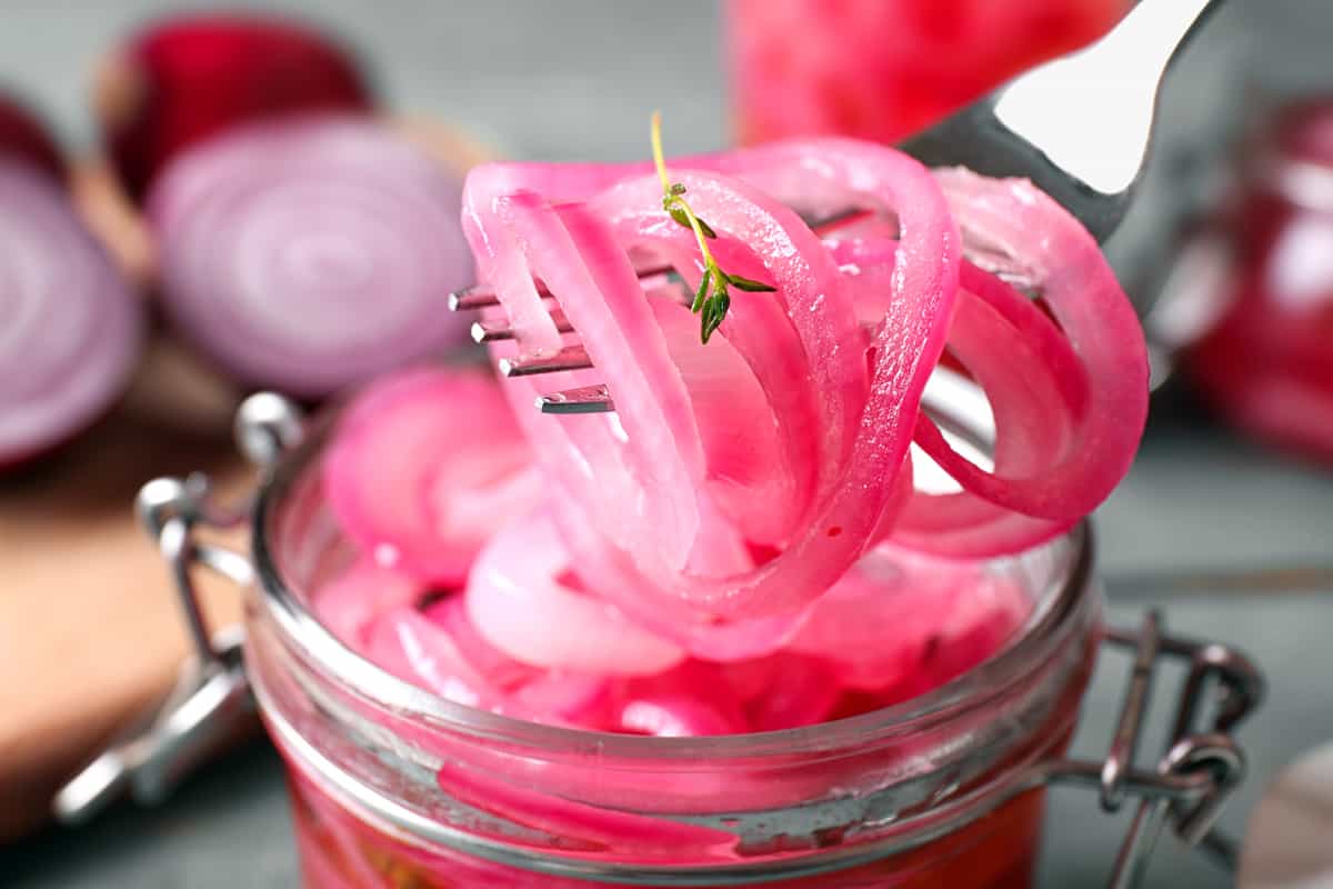 pickled red onions recipe classic traditional vinegar peppercorns garlic bay leaf canning preserving