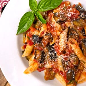 pasta alla norma recipe authentic traditional sicilian eggplant tomato sauce garlic basil ricotta salata italian