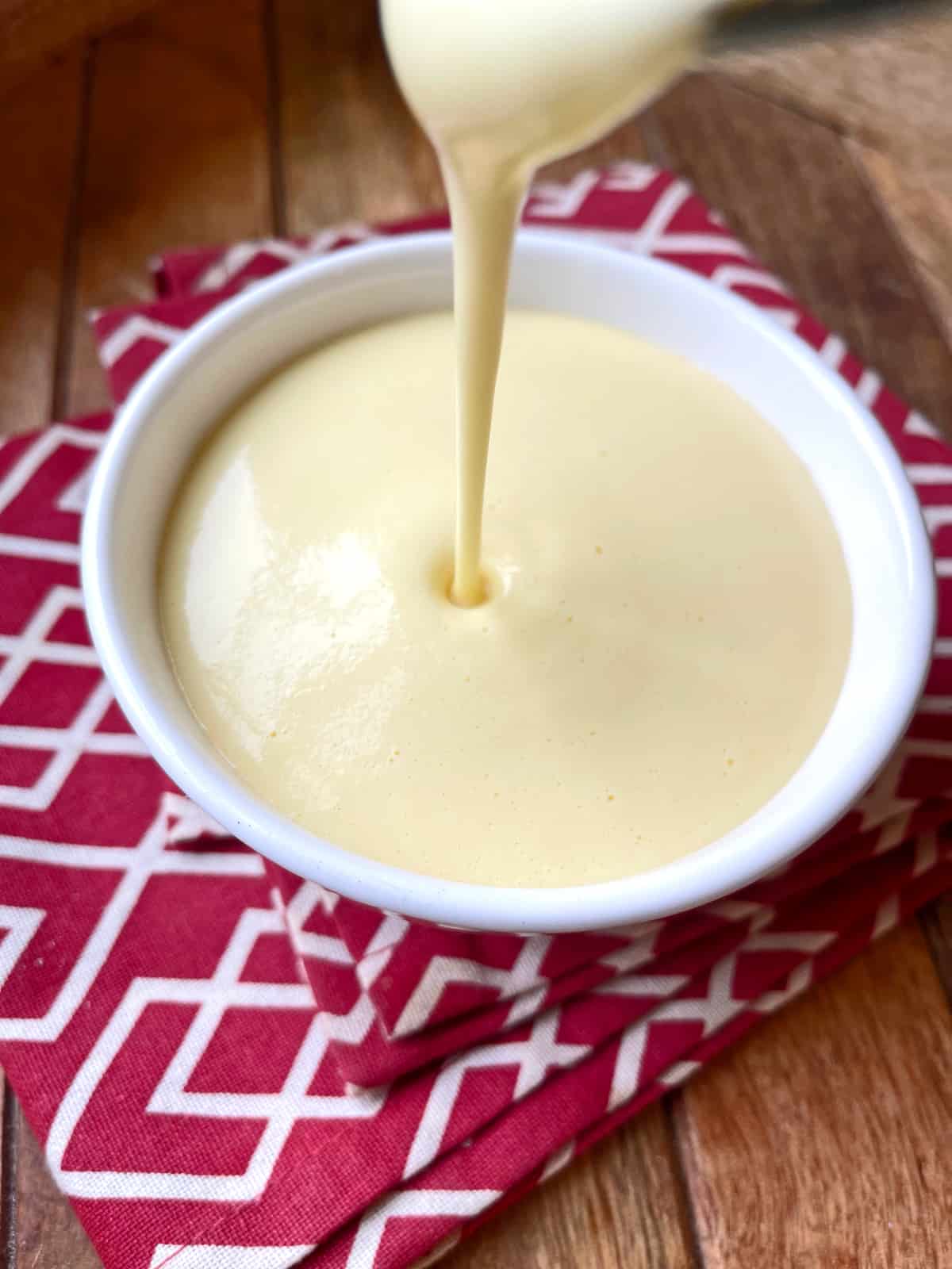 vanillesoße recipe german vanilla sauce rezept traditional dessert