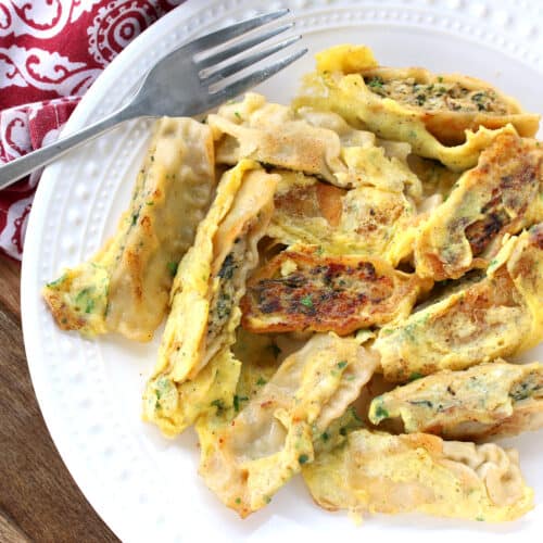Gebratene Maultaschen (Fried Maultaschen with Egg) - The Daring Gourmet