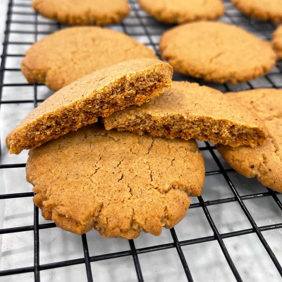 cornish fairings recipe ginger biscuits cookies traditional authentic crunchy gingerbread Cornwall England