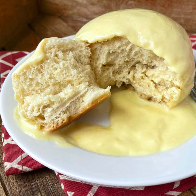 dampfnudeln recipe authentic german steamed yeast dumplings traditional vanilla sauce vanillesosse swabian bavarian