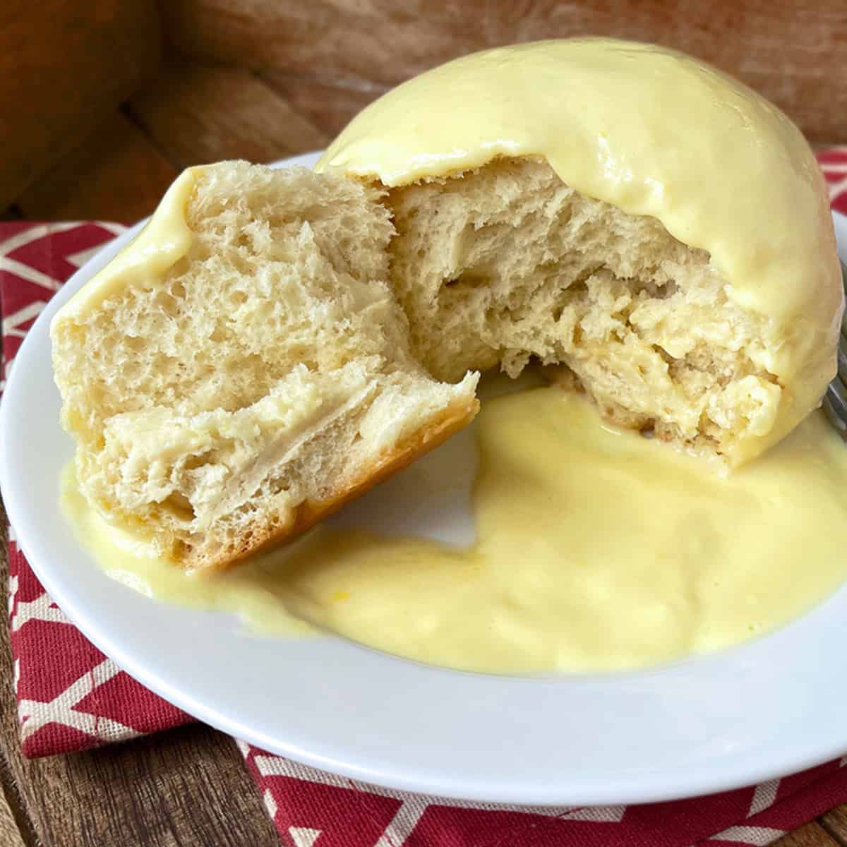 dampfnudeln recipe authentic german steamed yeast dumplings traditional vanilla sauce vanillesosse swabian bavarian