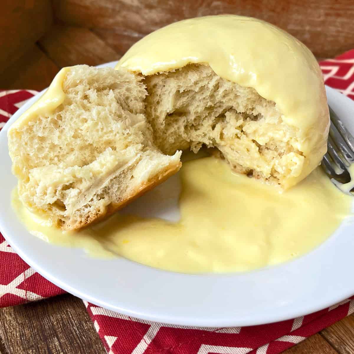 dampfnudeln recipe authentic german steamed yeast dumplings traditional vanilla sauce vanillesosse swabian bavarian