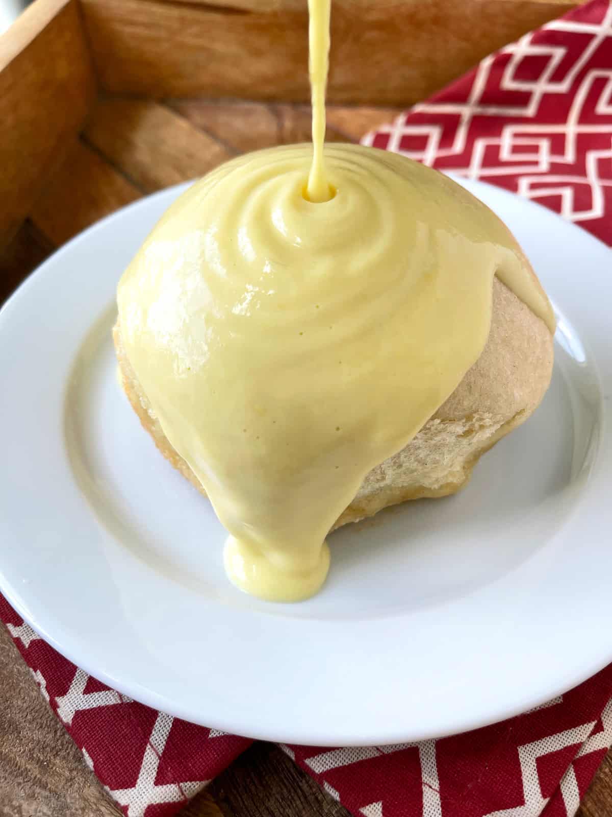 dampfnudeln recipe authentic german steamed yeast dumplings traditional vanilla sauce vanillesosse swabian bavarian