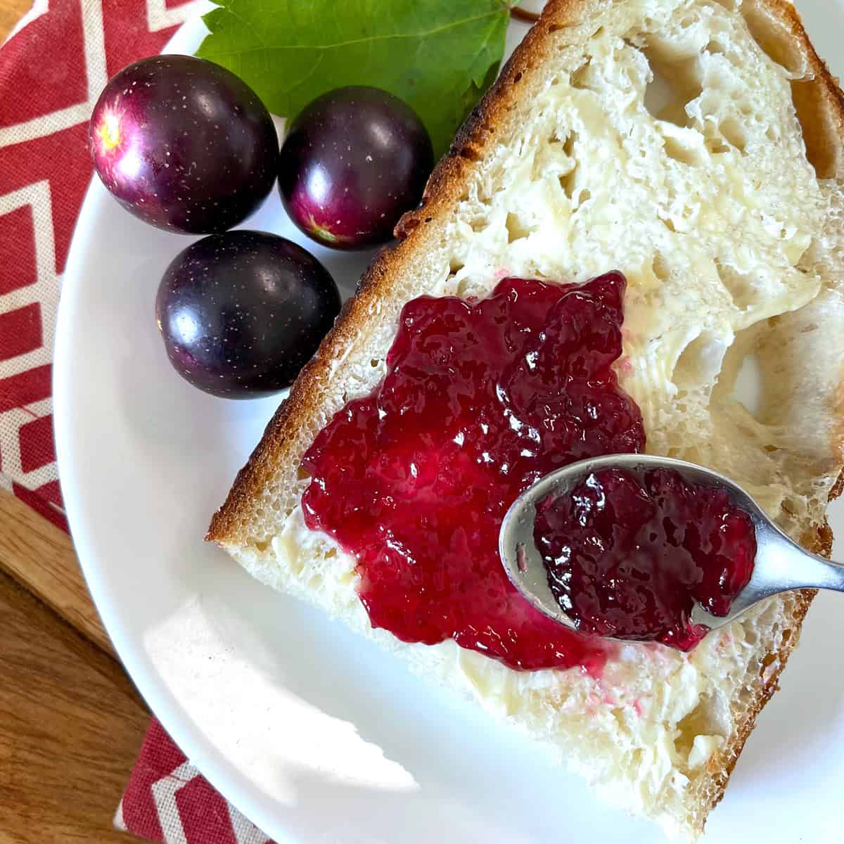 muscadine jelly recipe without pectin how to make homemade scuppernong jam southern grape