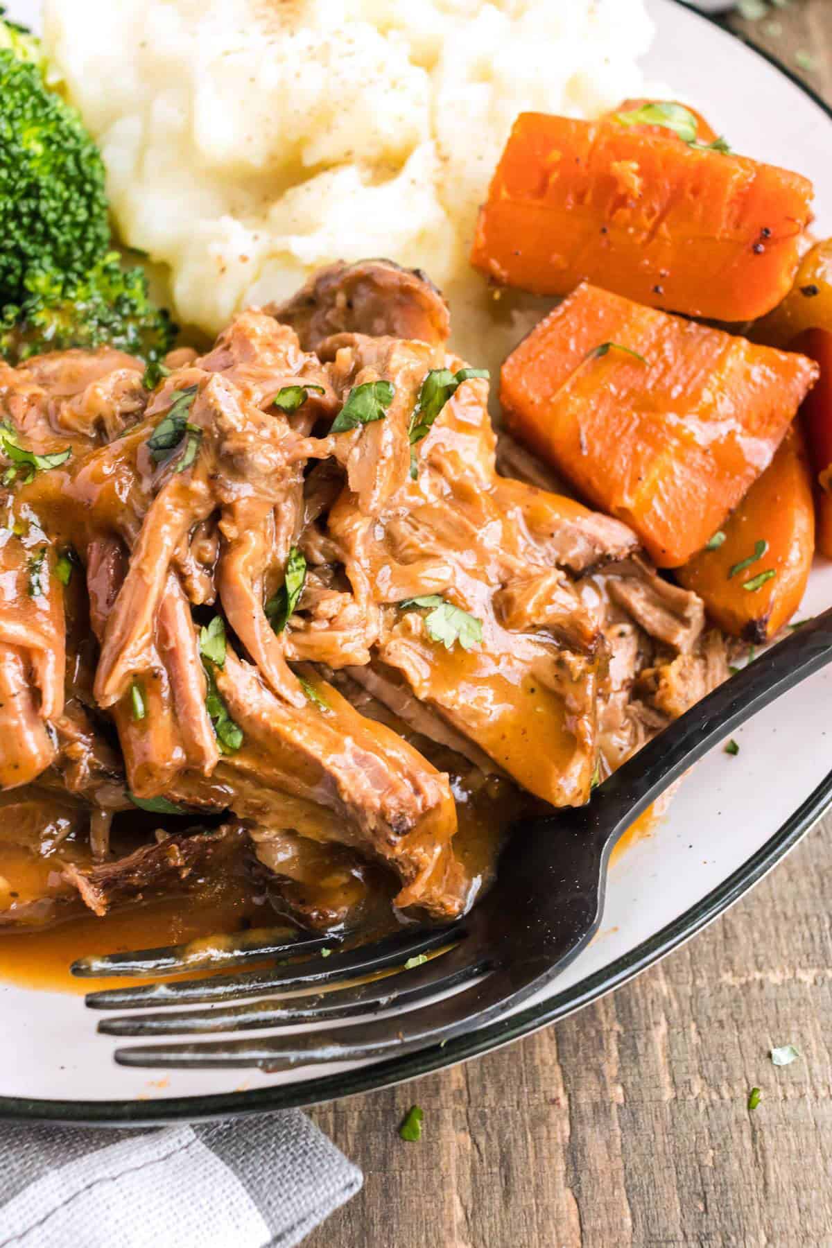 pot roast recipe best ultimate classic american slow cooker crock pot oven method 
