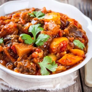 ratatouille recipe traditional authentic french provencal nicoise nice stew eggplant zucchini squash courgette bell peppers tomatoes onion garlic rustic appetizer