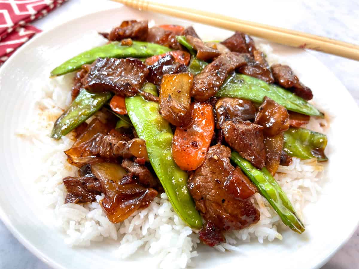 beef stir fry recipe easy fast snow peas mushrooms carrots bean sprouts sauce chinese takeout panda express asian