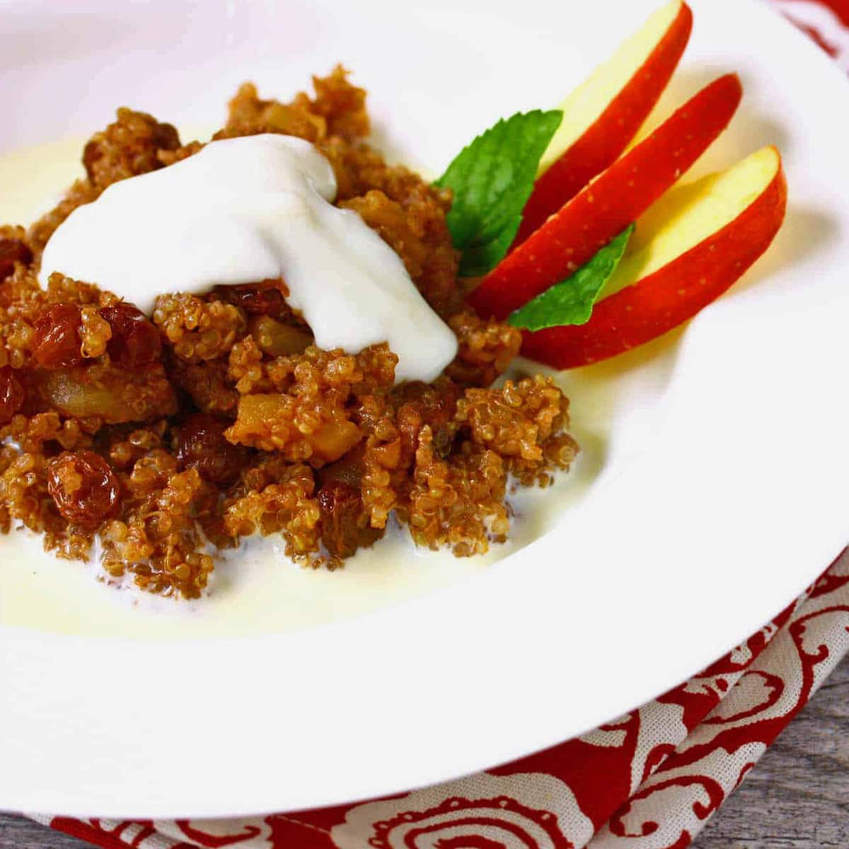 apple cinnamon quinoa recipe hot breakfast cereal porridge