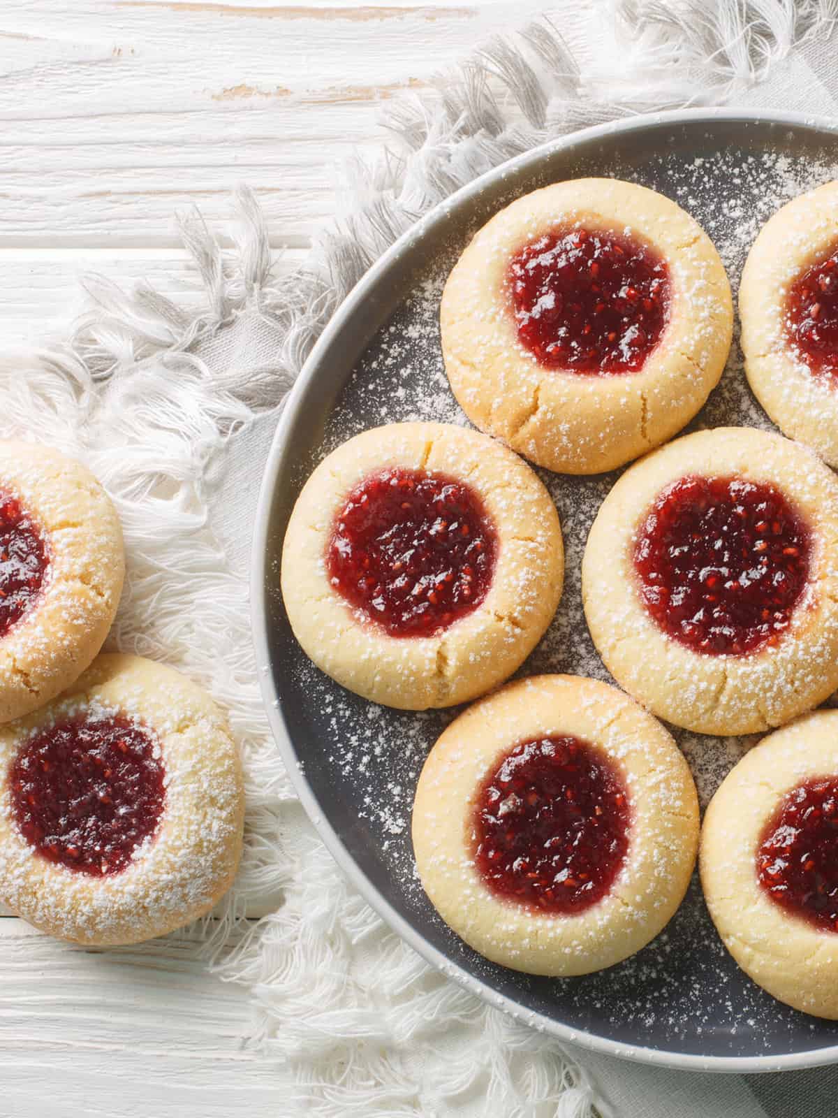 engelsaugen recipe german thumbprint cookies rezept raspberry jam red currant jelly christmas holidays