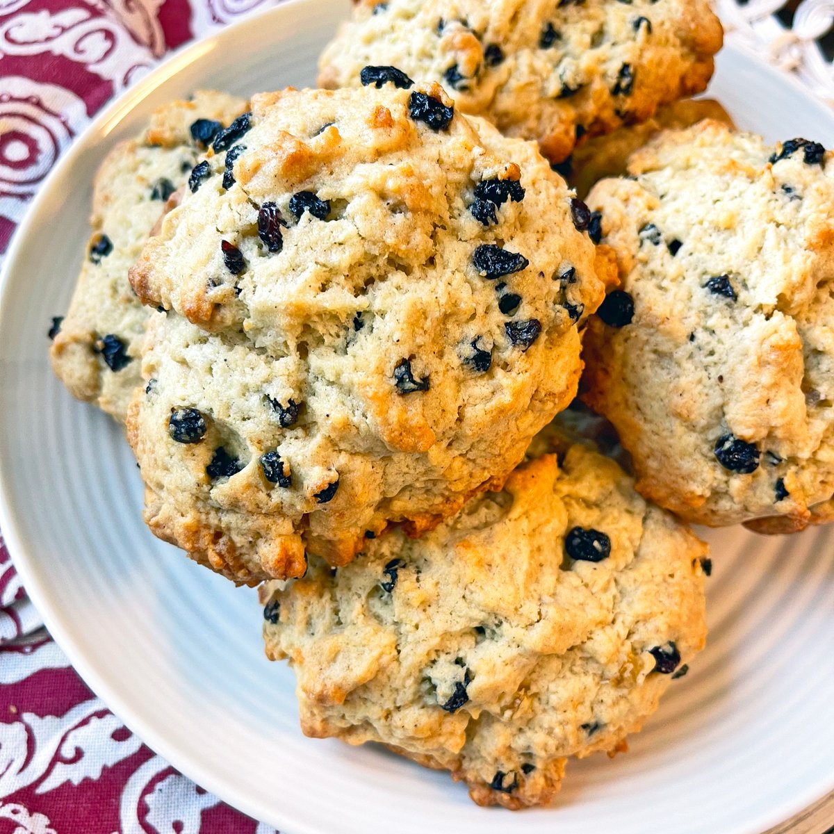 rock cakes recipe rock buns traditional authentic english british brighton harry potter scones dried currants candied peel mixed spice