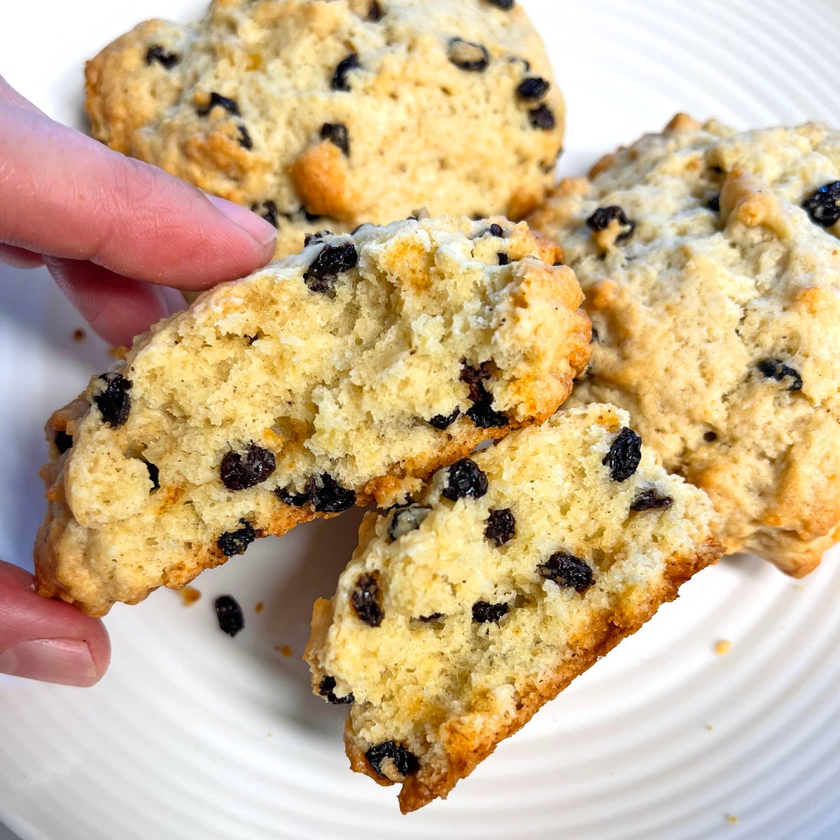 rock cakes recipe rock buns traditional authentic english british brighton harry potter scones dried currants candied peel mixed spice