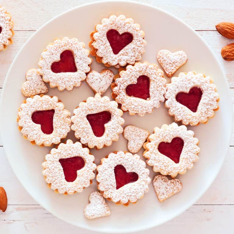 spitzbuben recipe rezept authentic traditional german shortbread linzer cookies almond red currant jelly raspberry jam christmas holidays