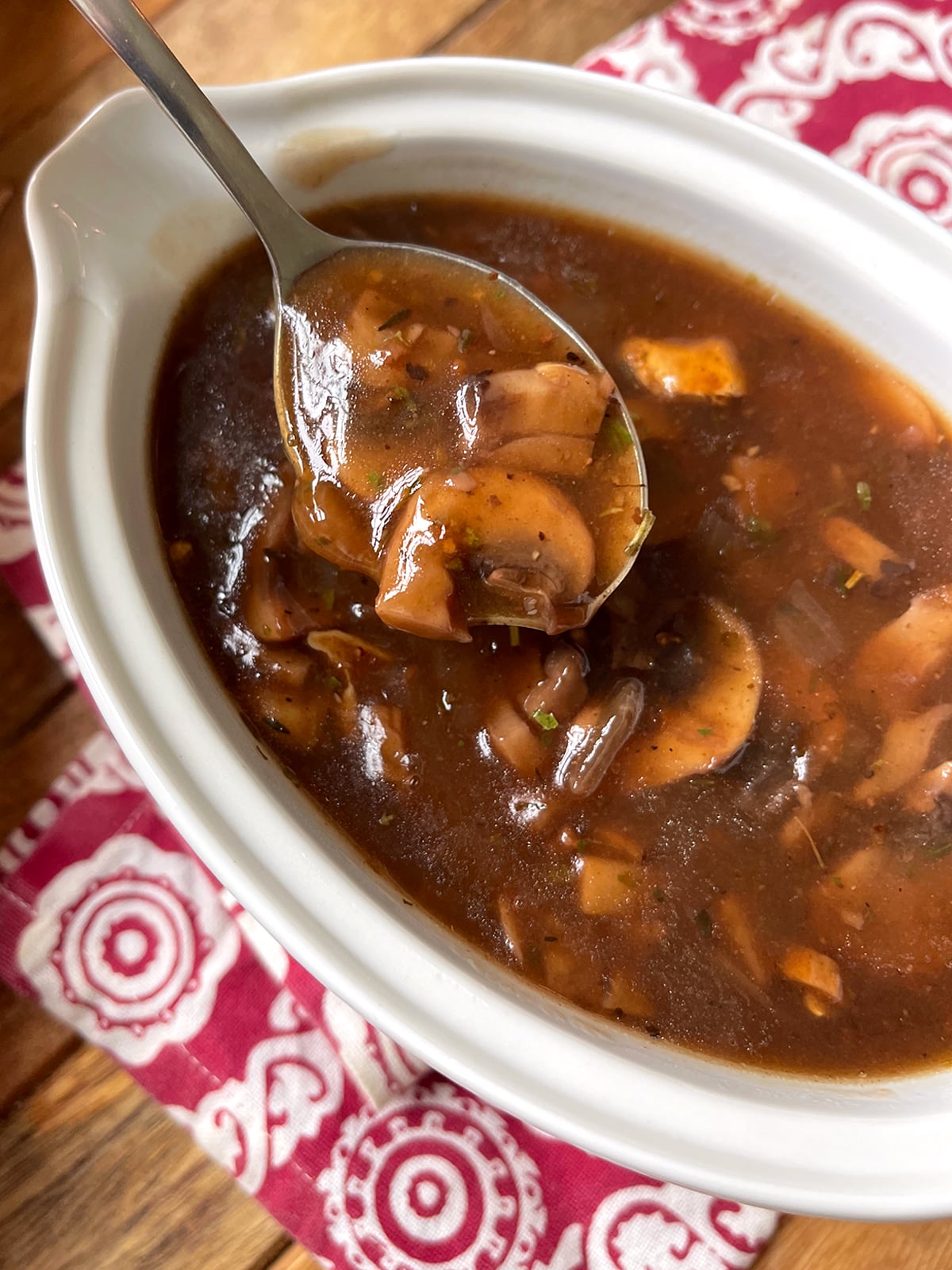 jager sauce recipe authentic traditional german hunter's sauce jaeger jägersosse mushroom gravy