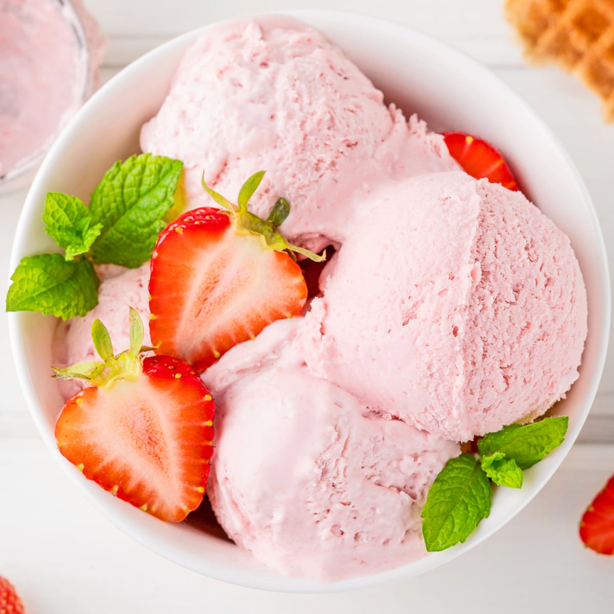 strawberry ice cream recipe best easy without eggs no cooking fresh frozen natural
