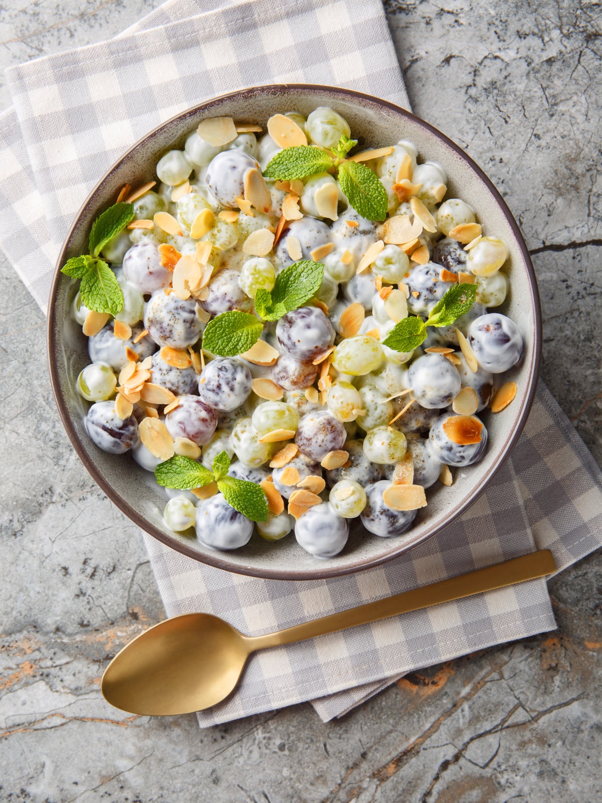 grape salad recipe best classic creamy easy sour cream cheese brown sugar vanilla almonds pecans walnuts nuts
