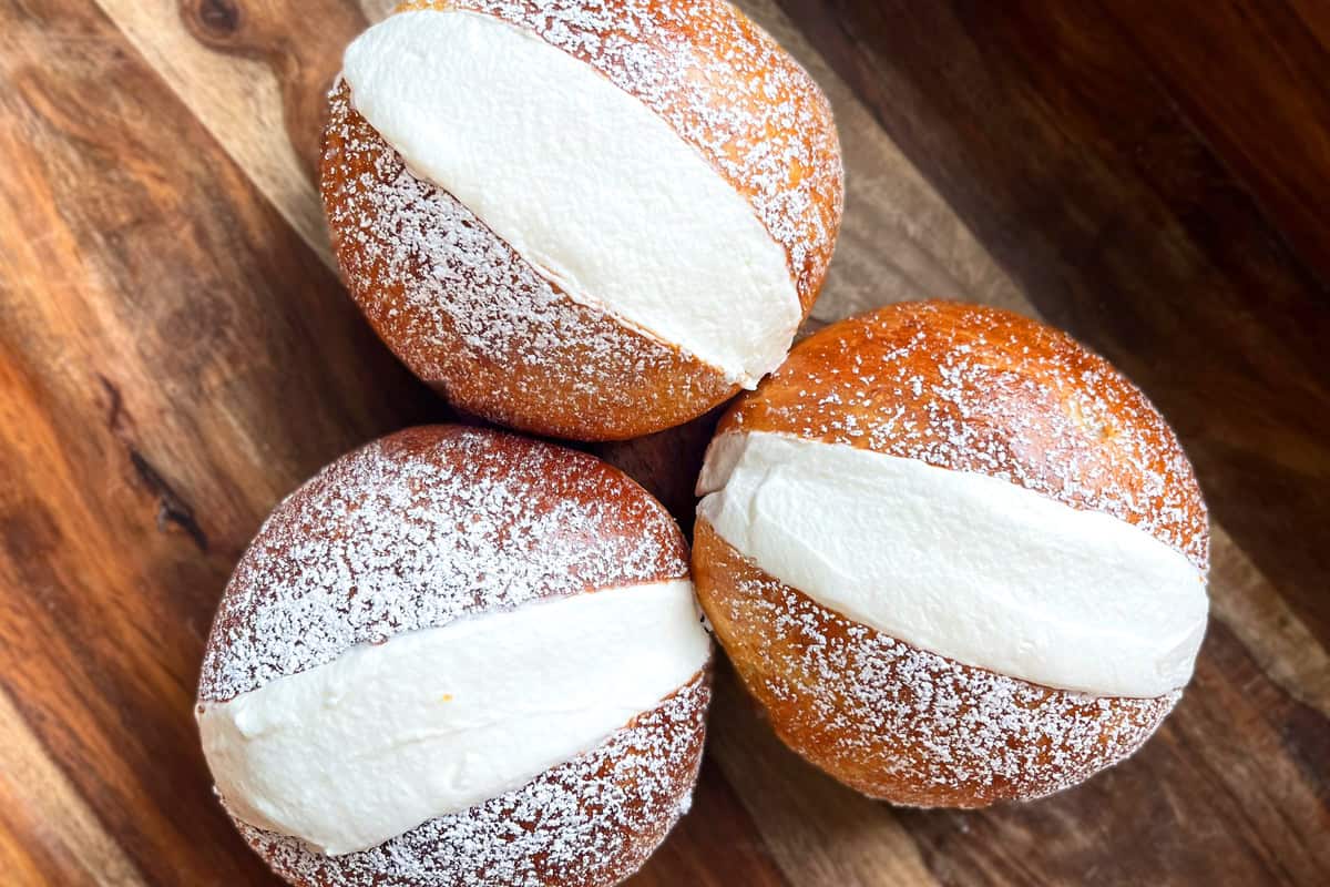 maritozzi recipe authentic traditional homemade maritozzo how to make Italian Roman Rome pastry sweet cream buns rolls orange zest lemon