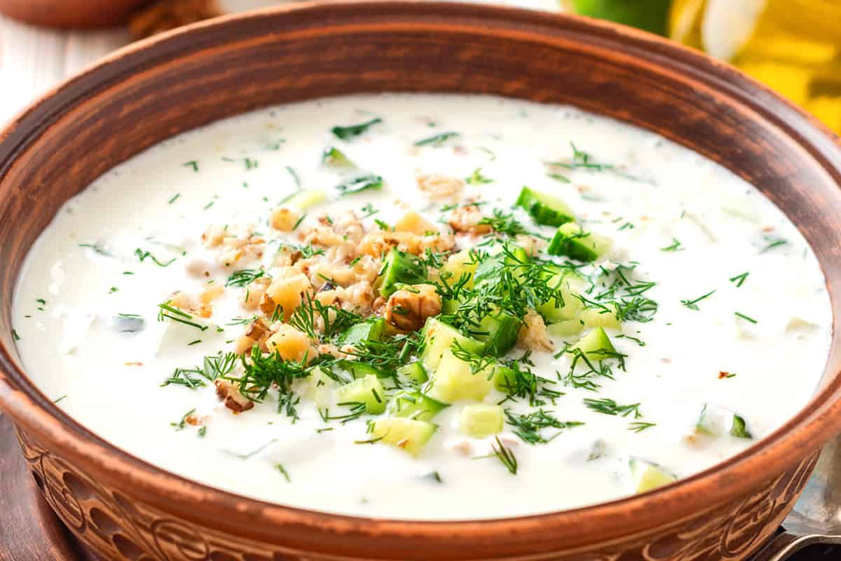 tarator recipe cold cucumber soup chilled bulgarian albanian balkan north macedonian traditional authentic dill walnuts mint yogurt no cooking easy