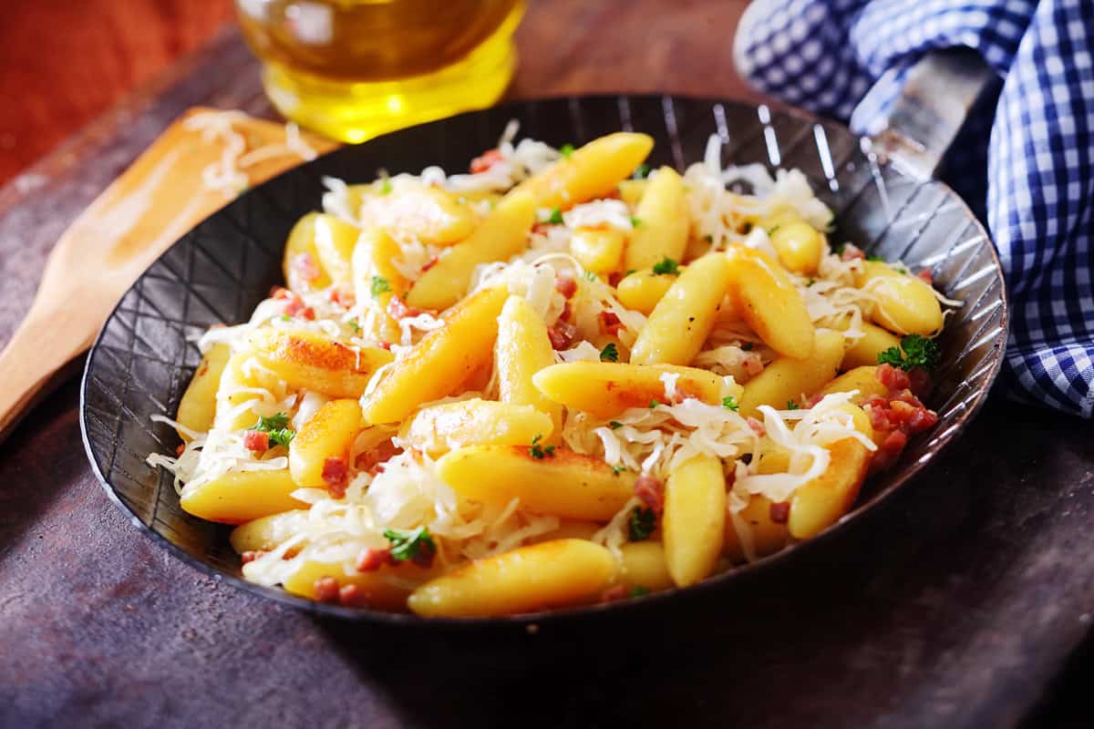 schupfnudeln recipe traditional authentic german potato noodles sauerkraut speck bacon oktoberfest volksfest swabian